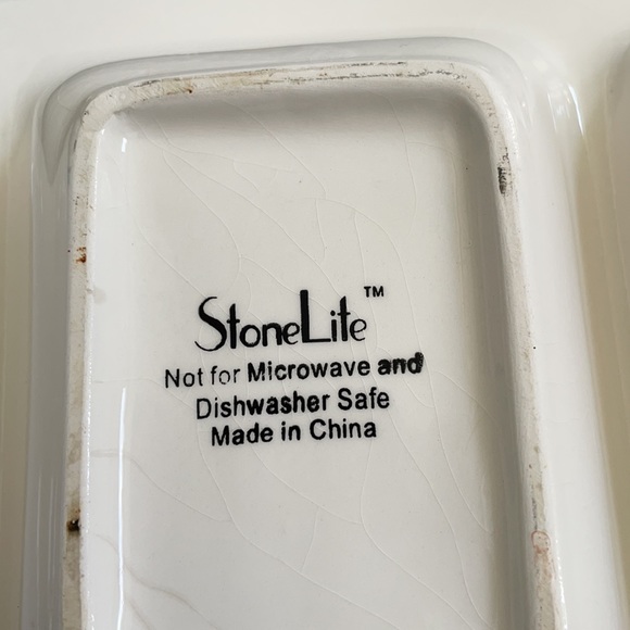 Holiday serving tray by StoneLite. 4 sections great addition for  holiday table. - Picture 4 of 4